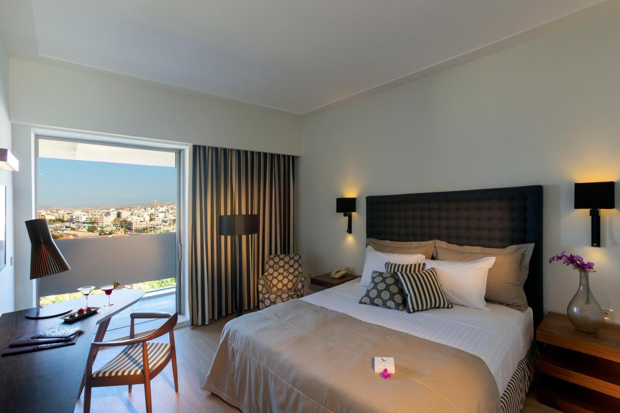 Room Urban View