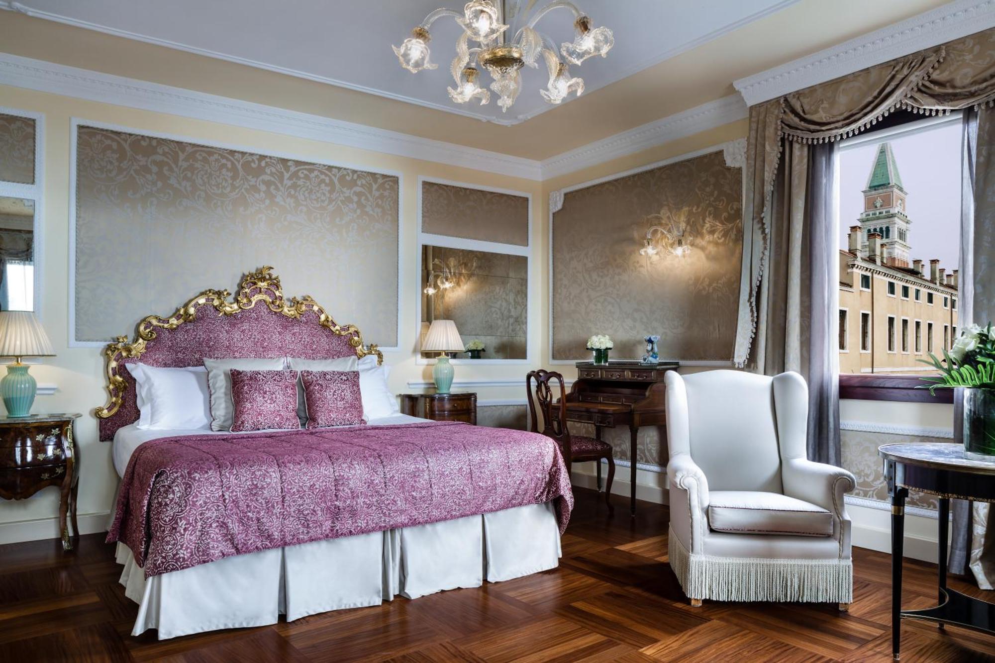 Apartament typu Junior Suite z widokiem na lagunę