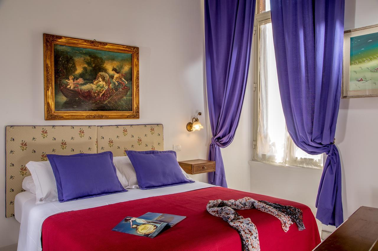 Double Room,551855529:JPEG