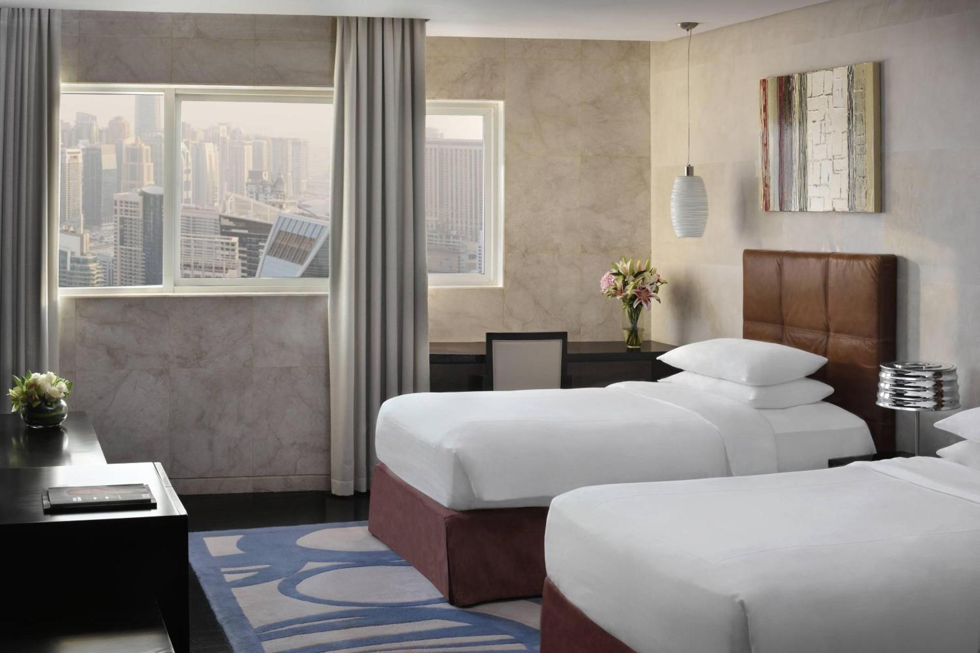 Renovated Penthouse Suite Sea view High floor
