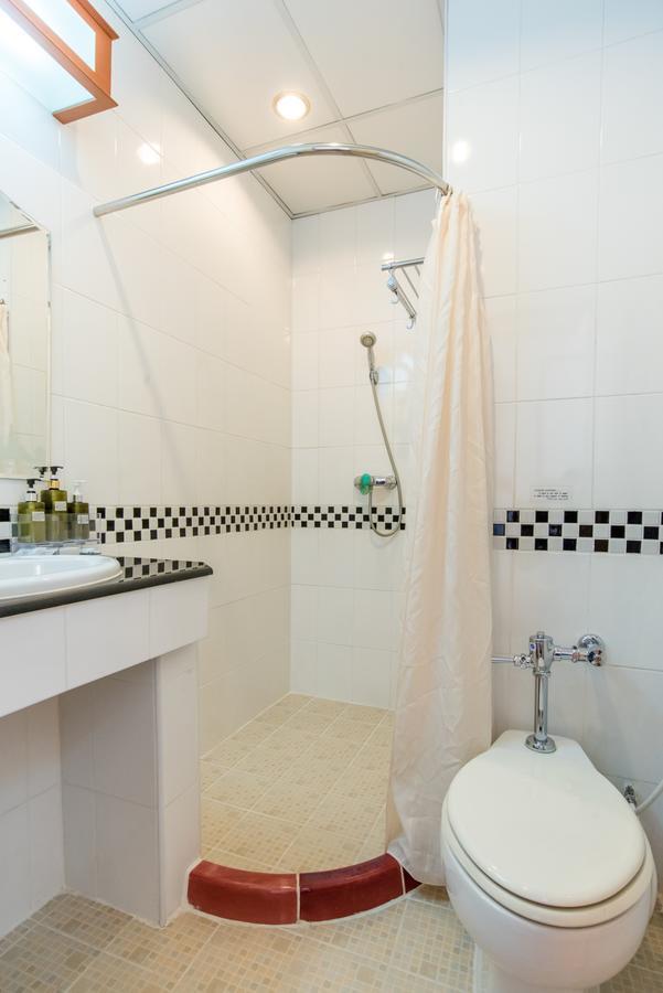 Apartament typu Suite z łóżkiem podwójnym i widokiem na rzekę
