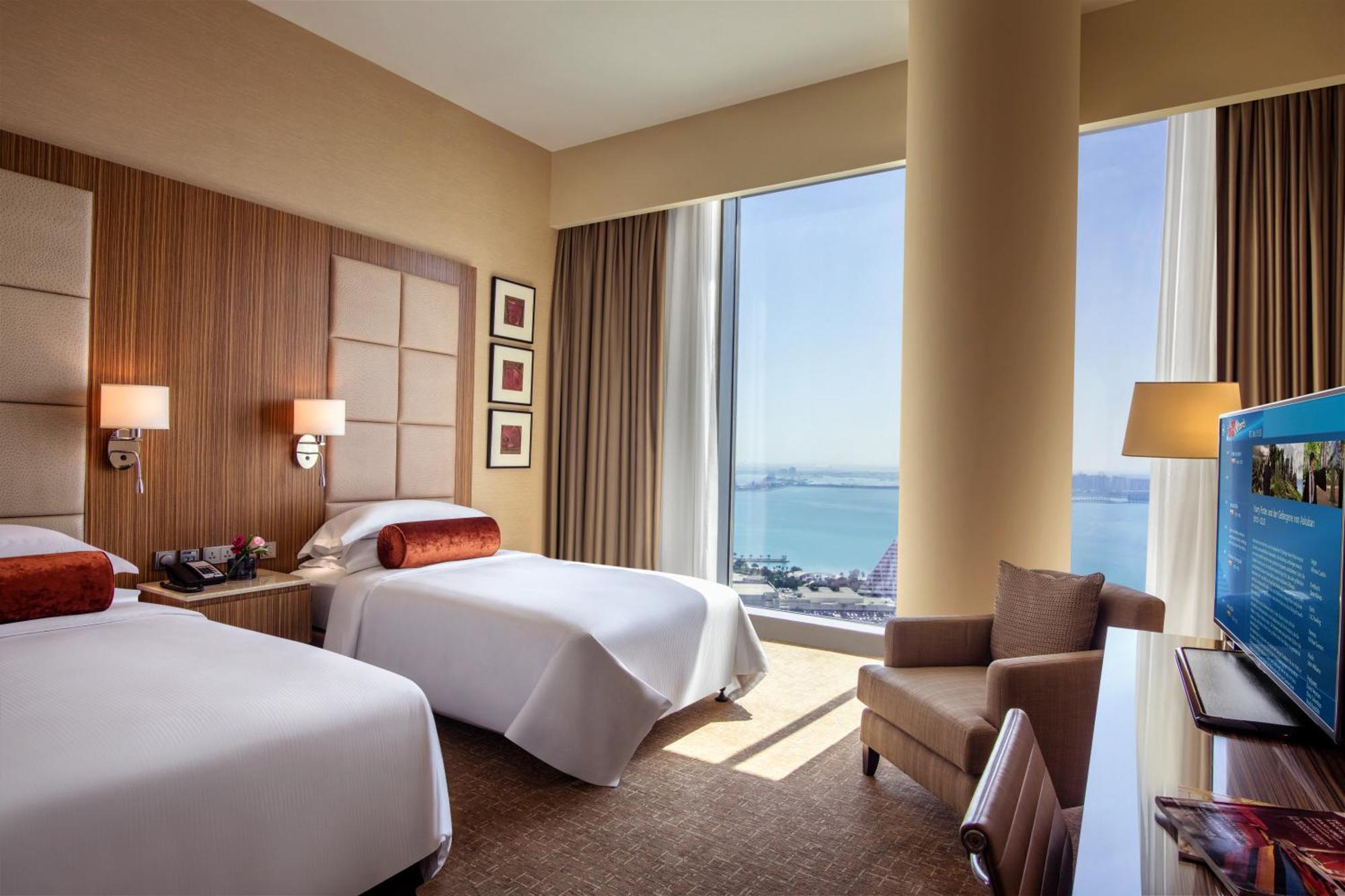 Two Bedroom Apartment Sea View Beach Access Passes