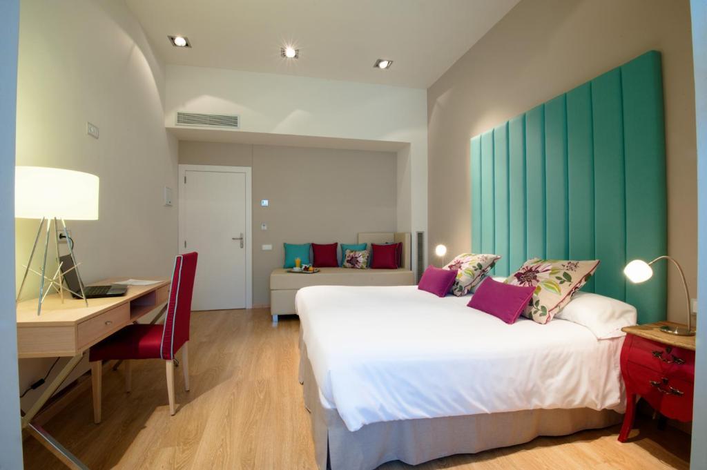 Superior Double or Twin Room,58407484:JPEG