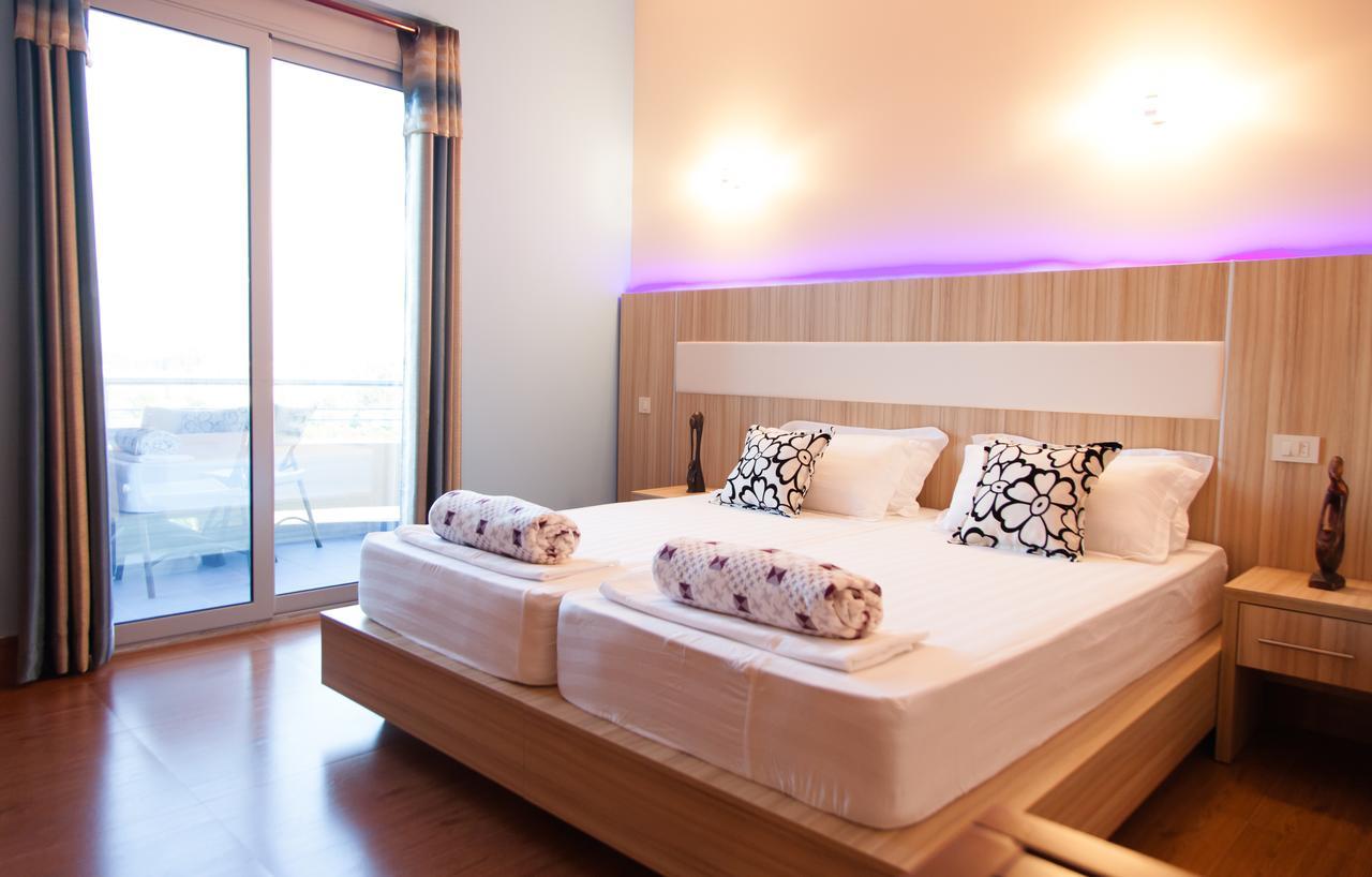 Deluxe Double or Twin Room Garden View