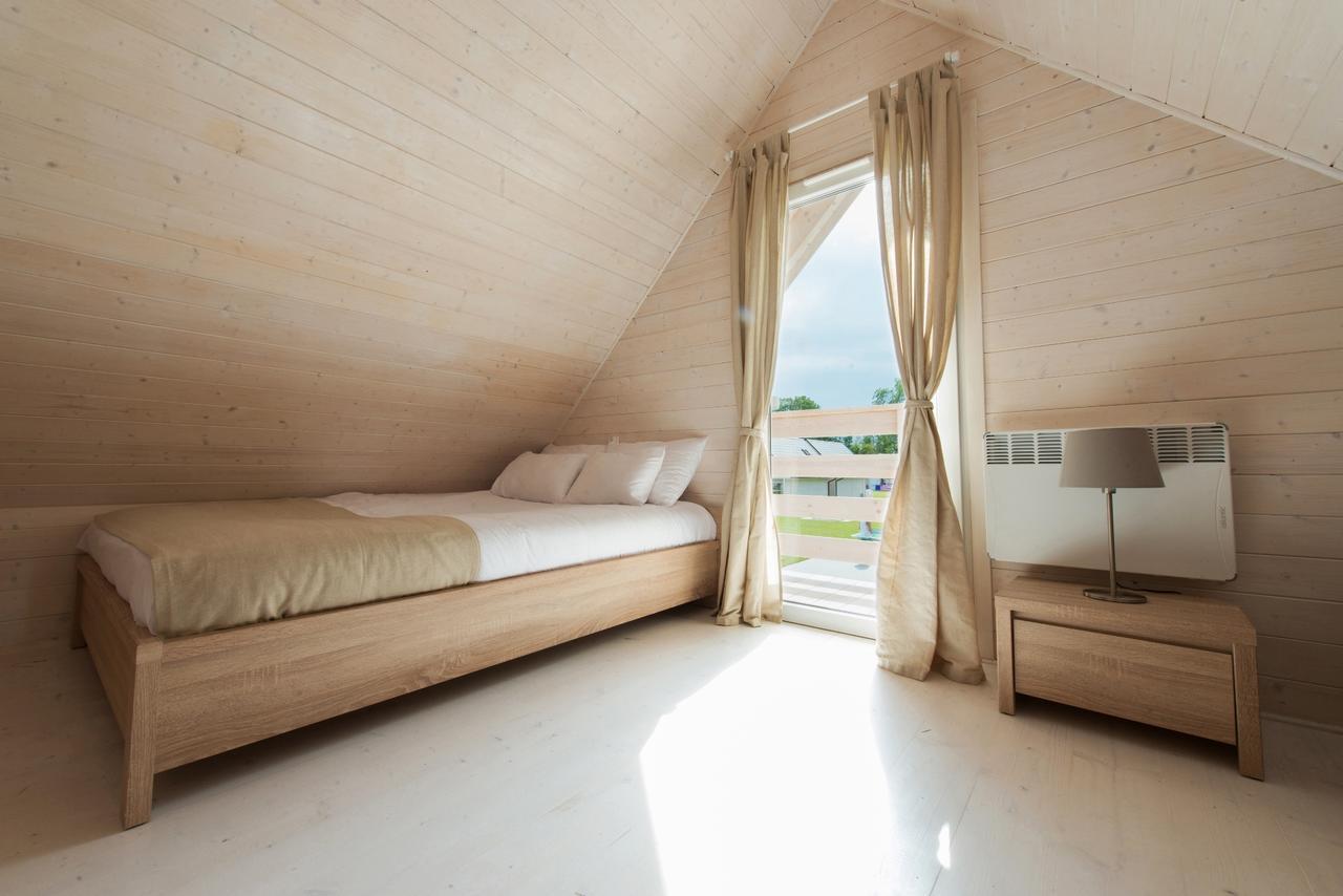 Two-Bedroom Chalet,612861530:JPEG