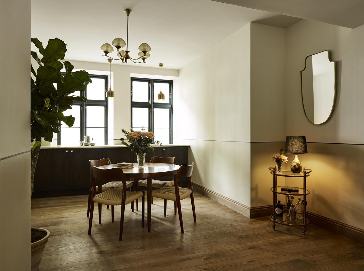 Sanders Suite