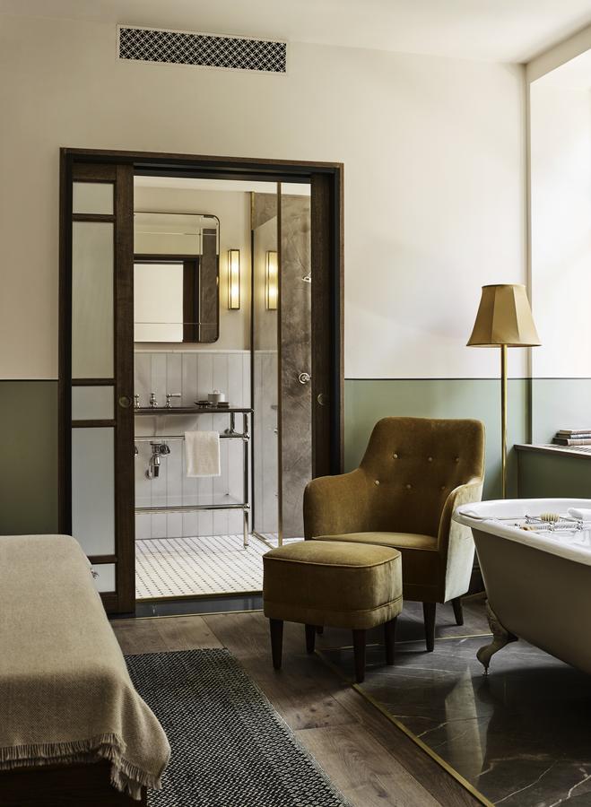 Sanders Suite