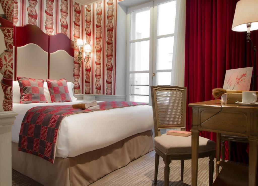 Deluxe Double Room Opera View