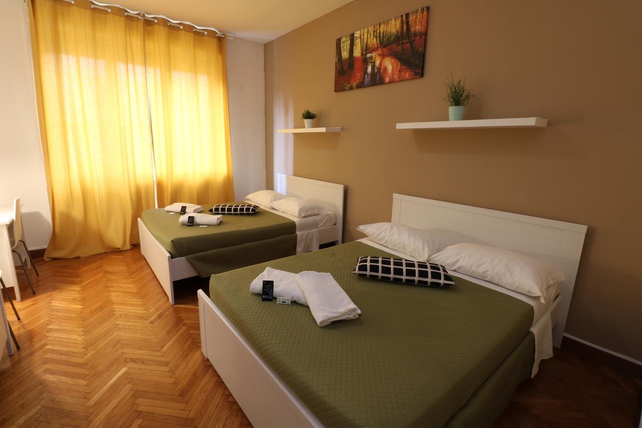 Quadruple Room with External  Shared Bathroom