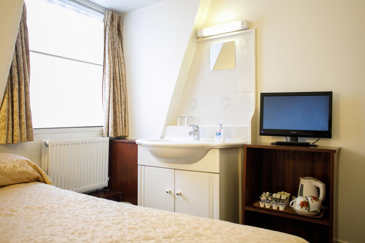 Double Room with Shared Bathroom,1589523851:JPEG