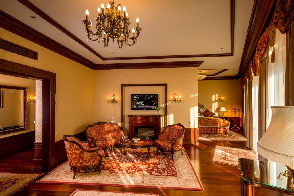 Presidential Suite