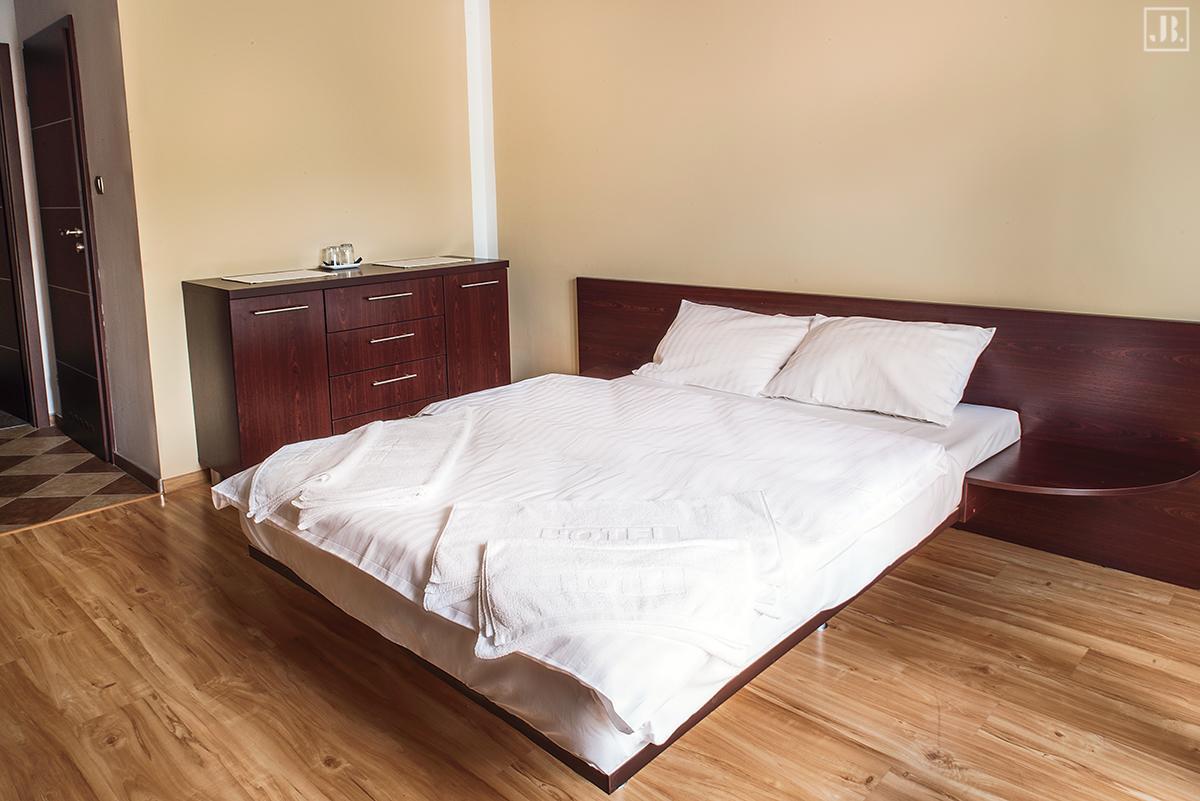 Double Room with Balcony,635783184:JPEG