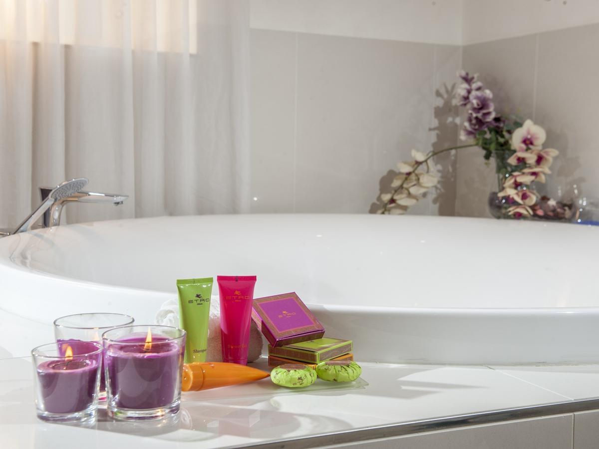 Junior Suite,641360613:JPEG