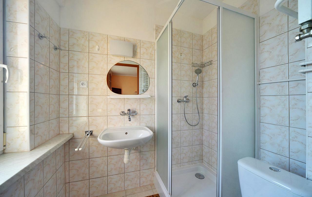 Triple Room,645075858:JPEG