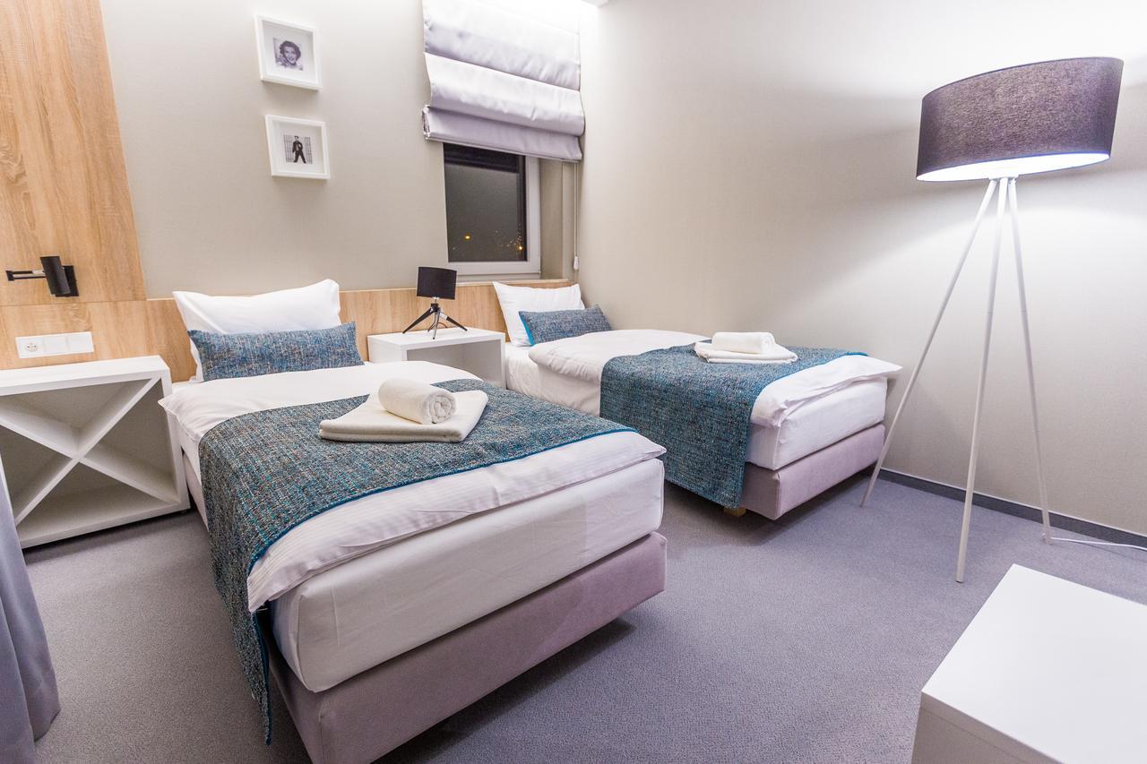 Standard Double or Twin Room,646422840:JPEG