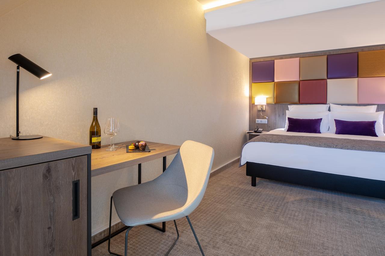 Superior Junior Suite,1274892412:JPEG