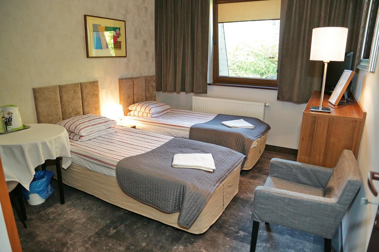 Standard Double Room,663492651:JPEG