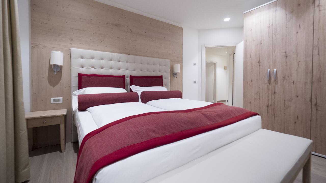 Deluxe Apartment,663924903:JPEG