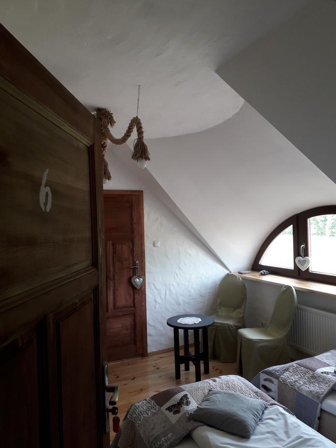 Deluxe Double Room with Extra Bed,664471068:JPEG