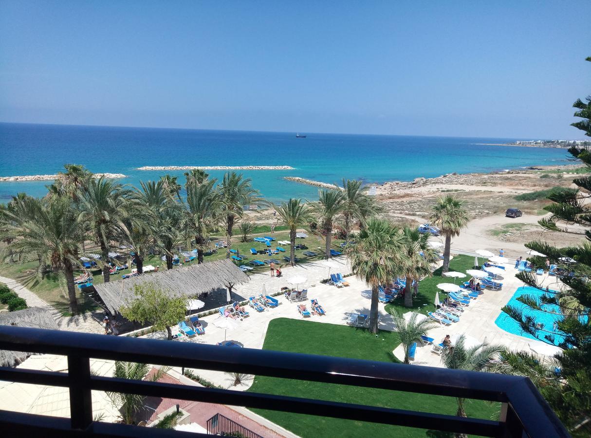 Standard Room with Sea View,696447975:JPEG