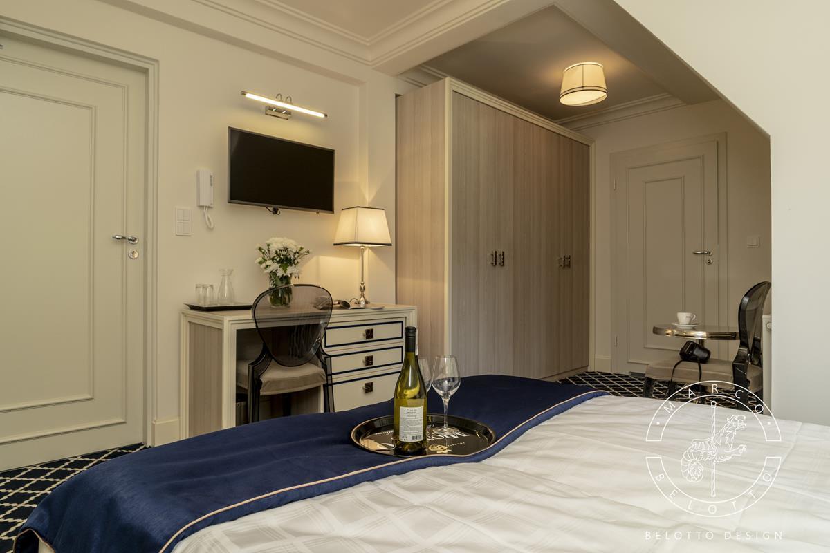 Superior Queen Room,664766439:JPEG