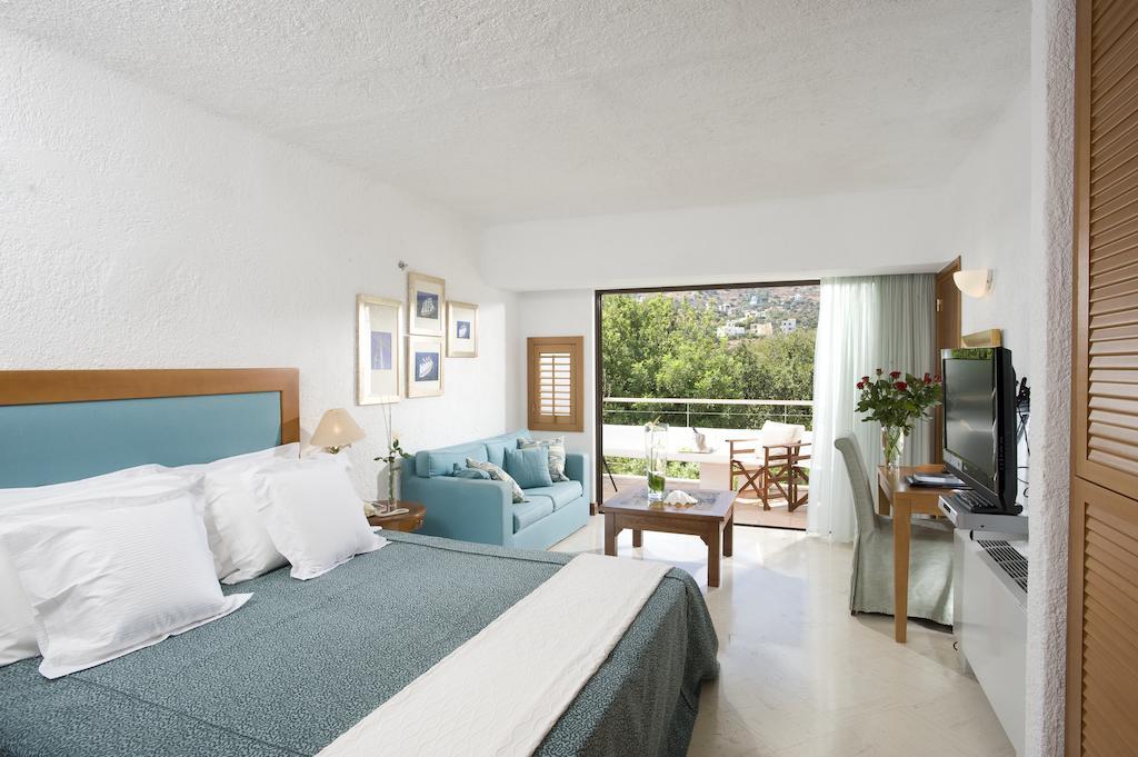 Family Rooms Garden View 2 Bedrooms & 2 Bathrooms