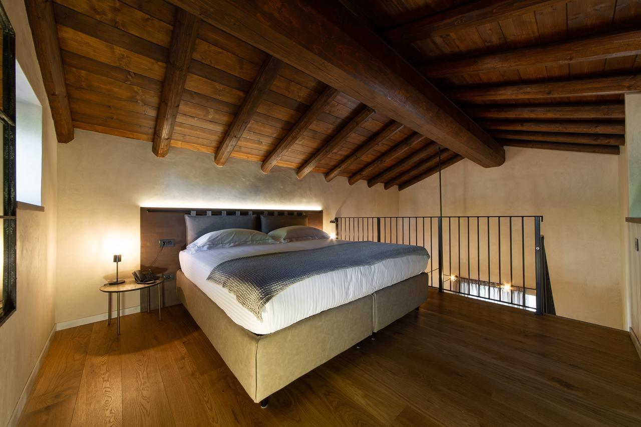 Apartament dwupoziomowy typu Suite