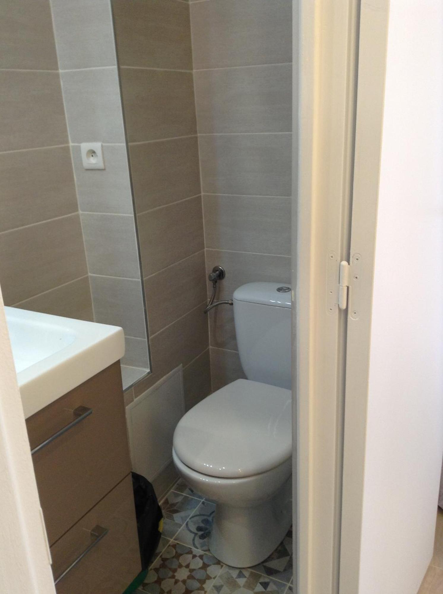 Double Room Private Bathroom