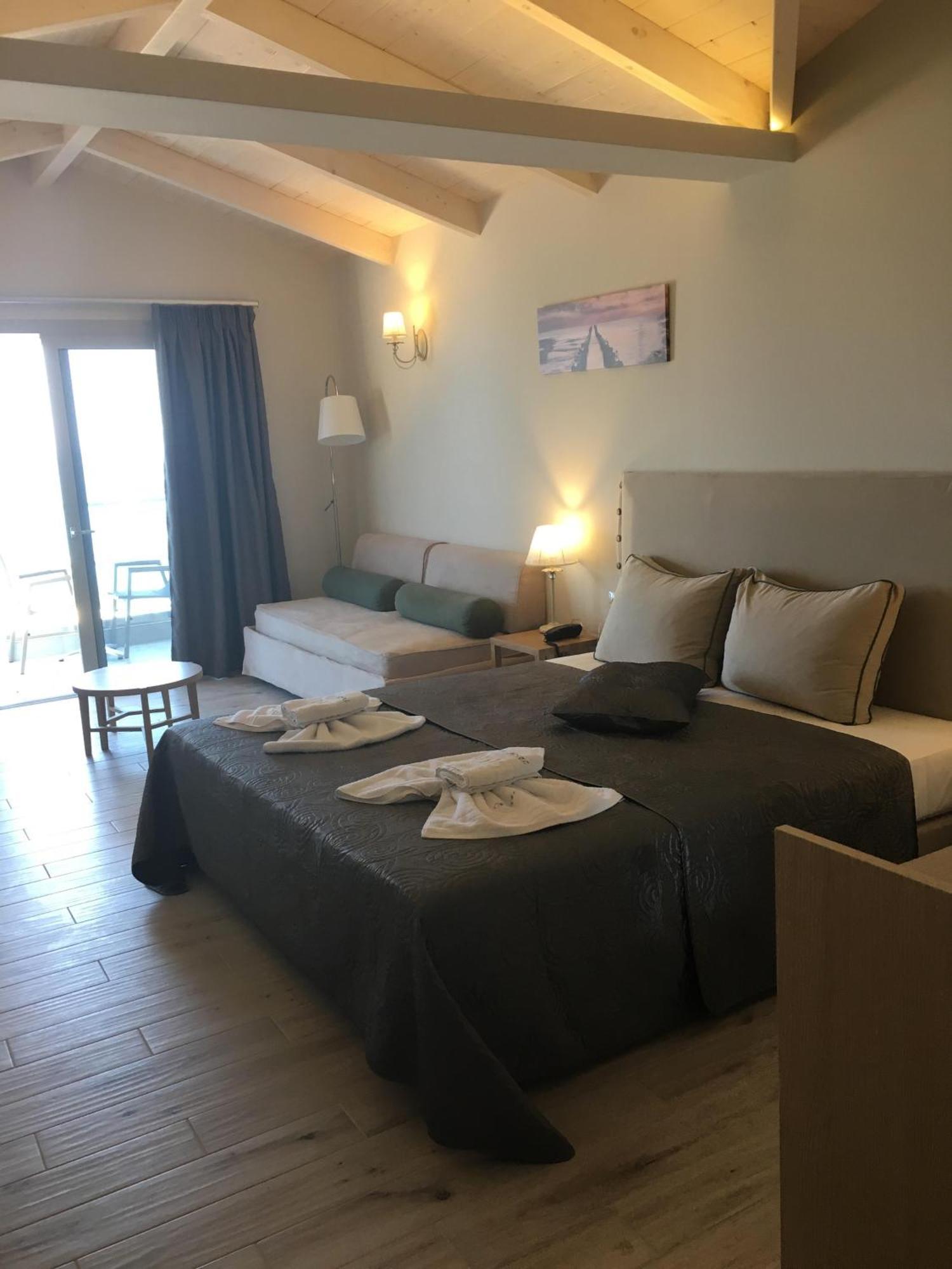 Superior Double or Twin Room Sea View