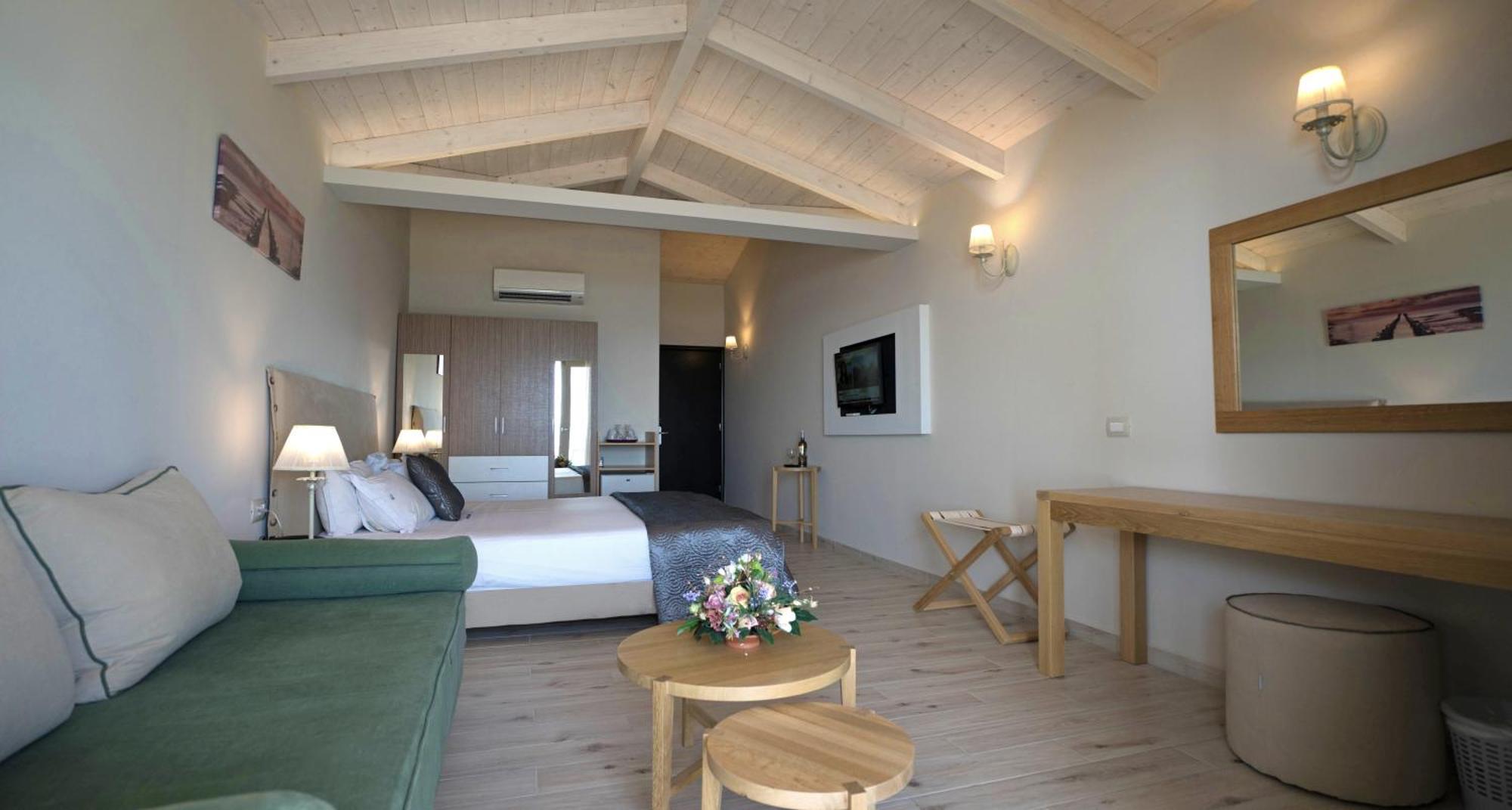 Superior Double or Twin Room Sea View