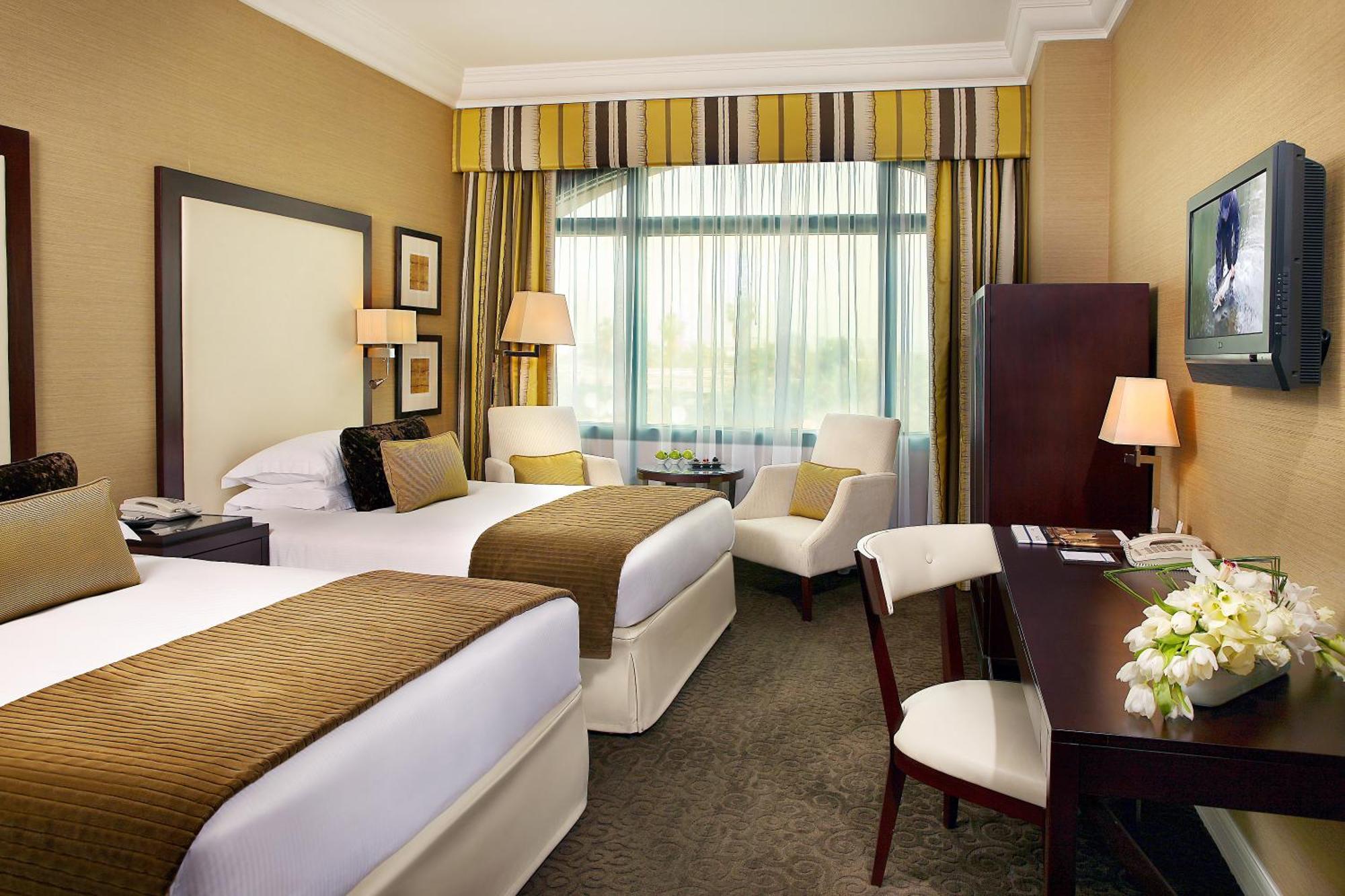 Executive Twin Room Lounge Access