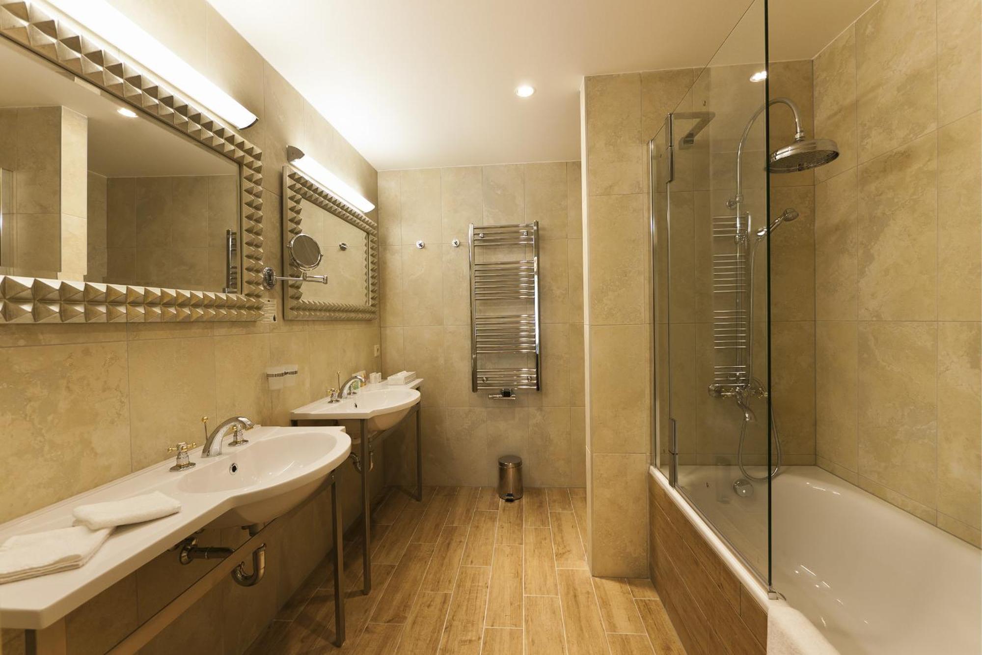 Apartament dwupoziomowy typu Suite