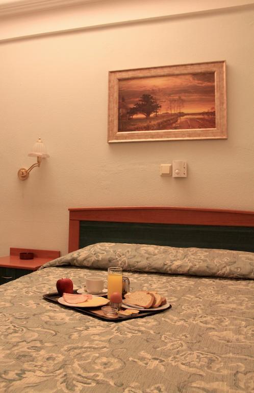 Double Room,69114860:JPEG
