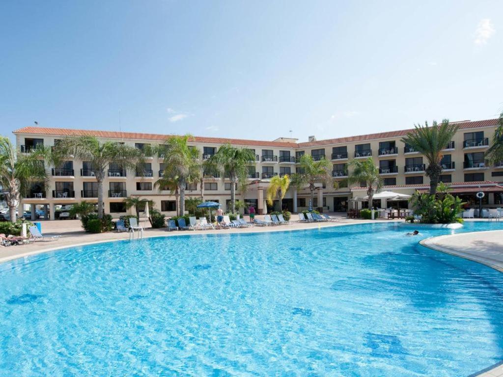 Standard Double or Twin Room Side Sea View