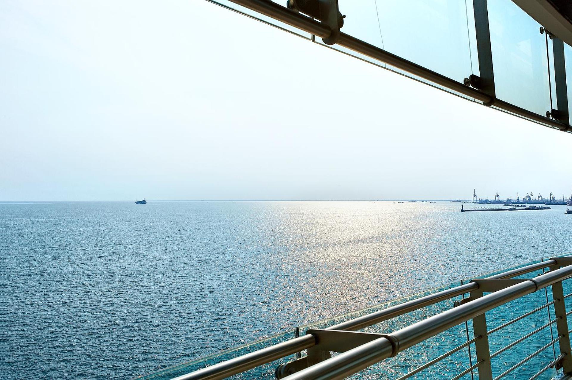 Luxury Suite Front Sea View