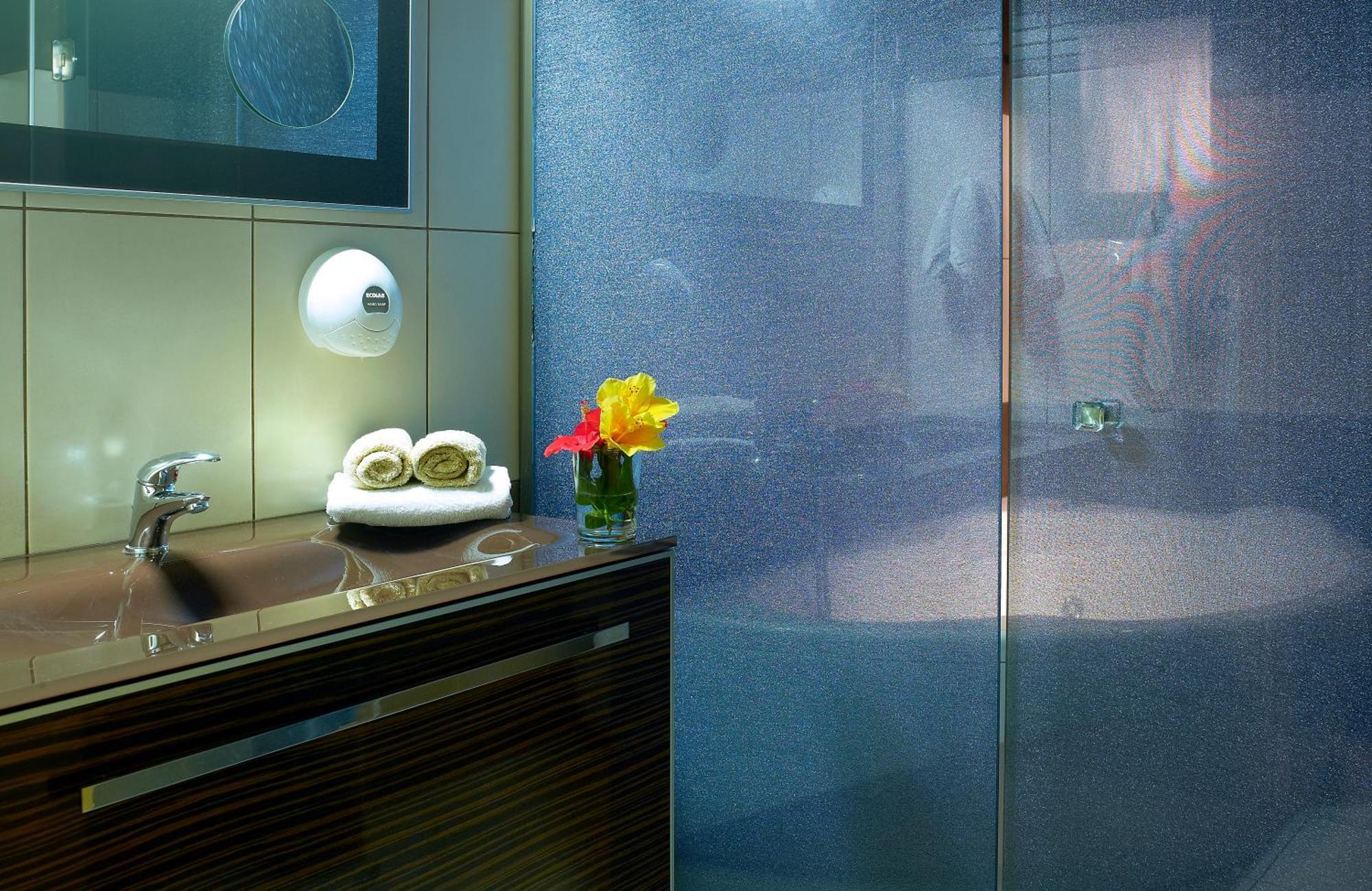 Executive One-Bedroom Suite