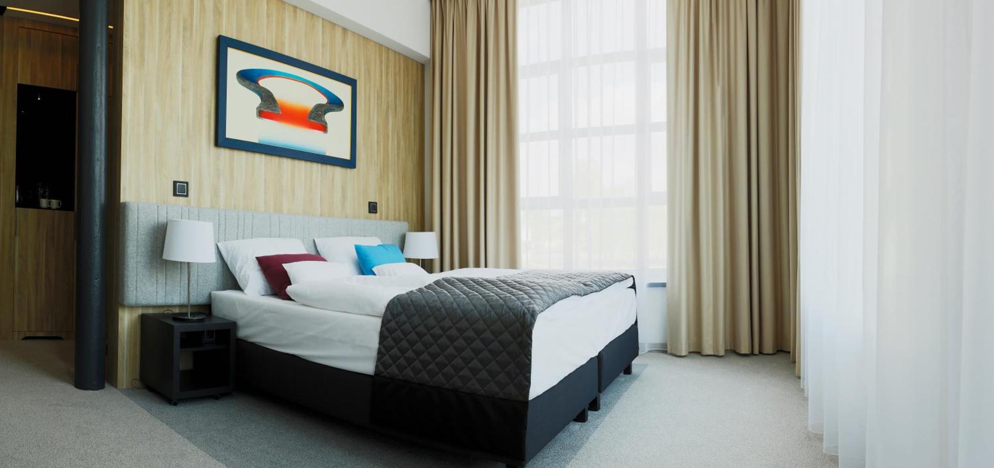 Double or Twin Room,736656499:JPEG