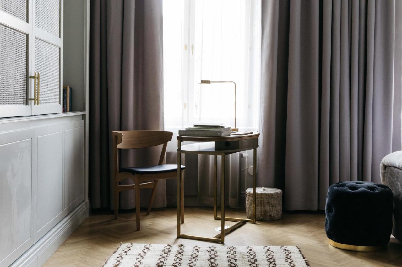 Atelier Room