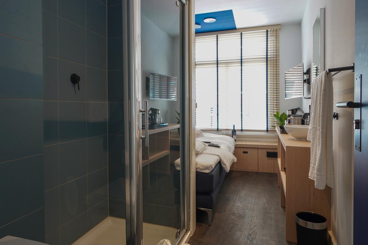 Single Room Private Bathroom