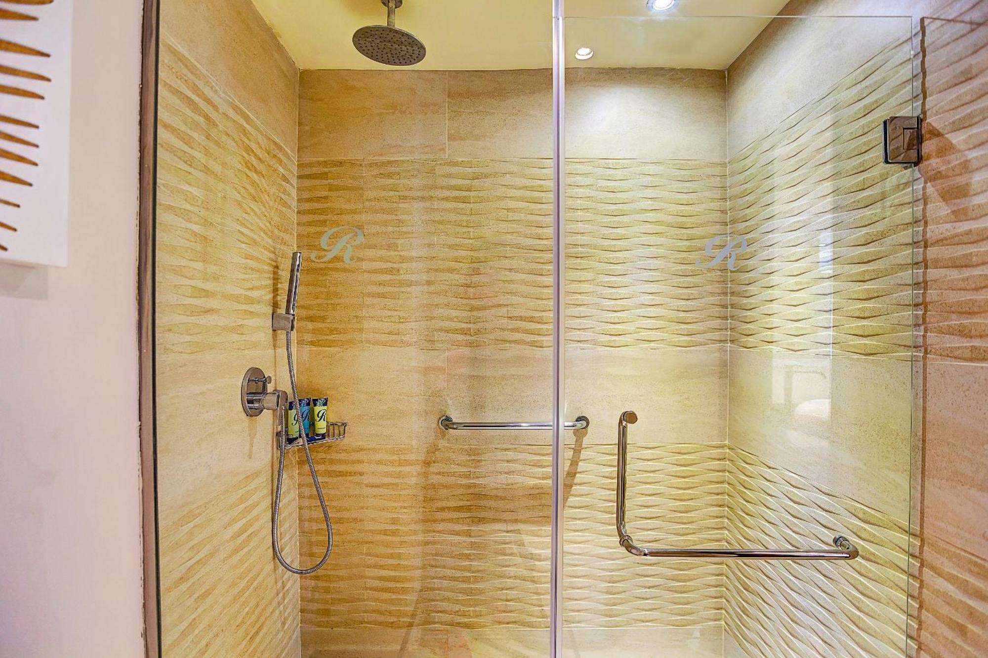 Apartament typu Luxury Chairman Suite z 2 sypialniami i pakietem Diamond Club – od strony oceanu