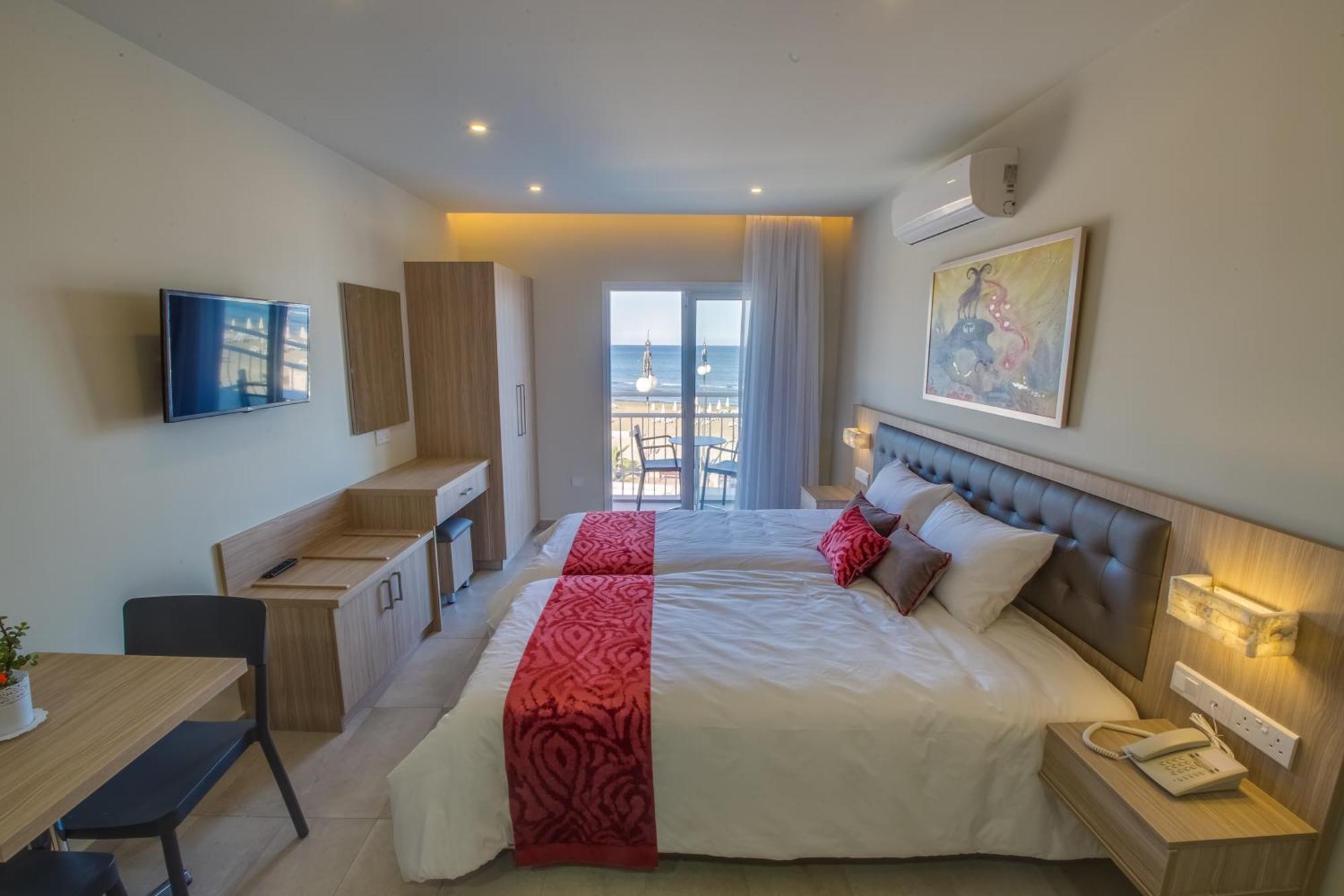 Studio Sea View