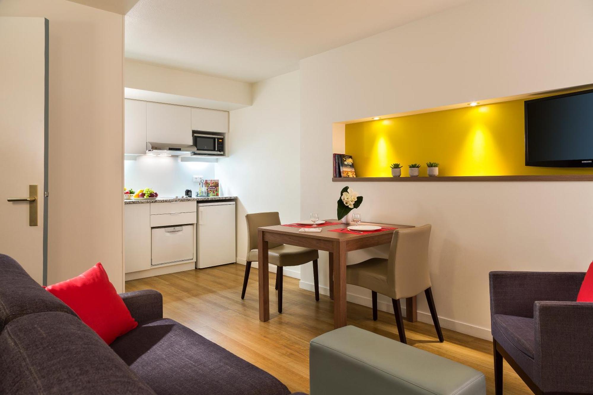 Apartment,1432709065:JPEG