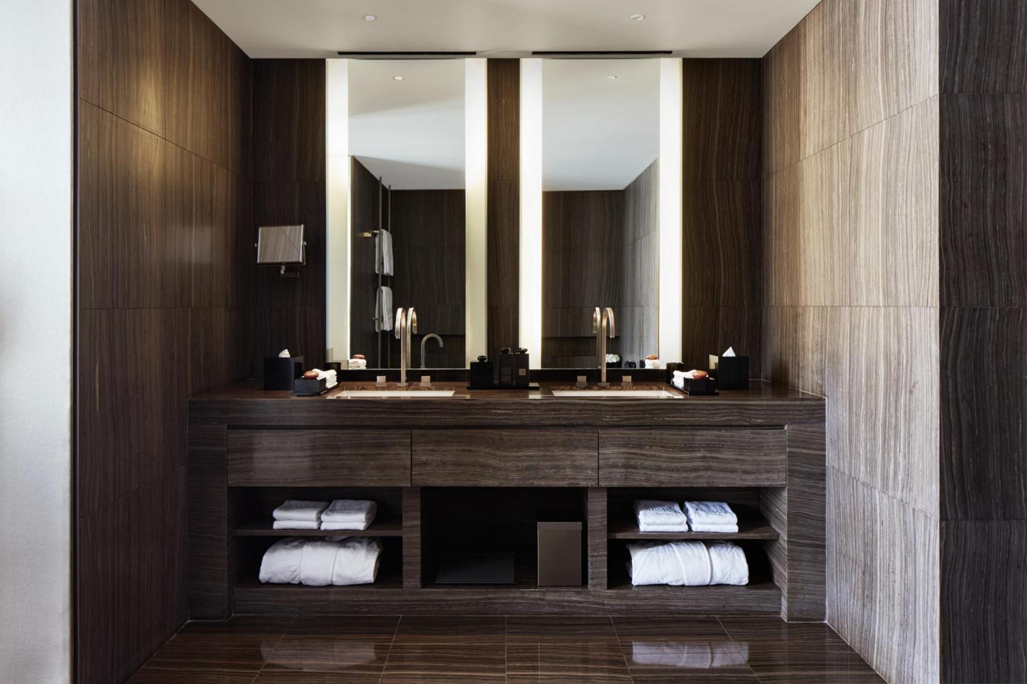 Armani Premiere Room