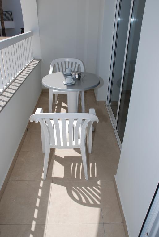 Studio,442946331:JPEG