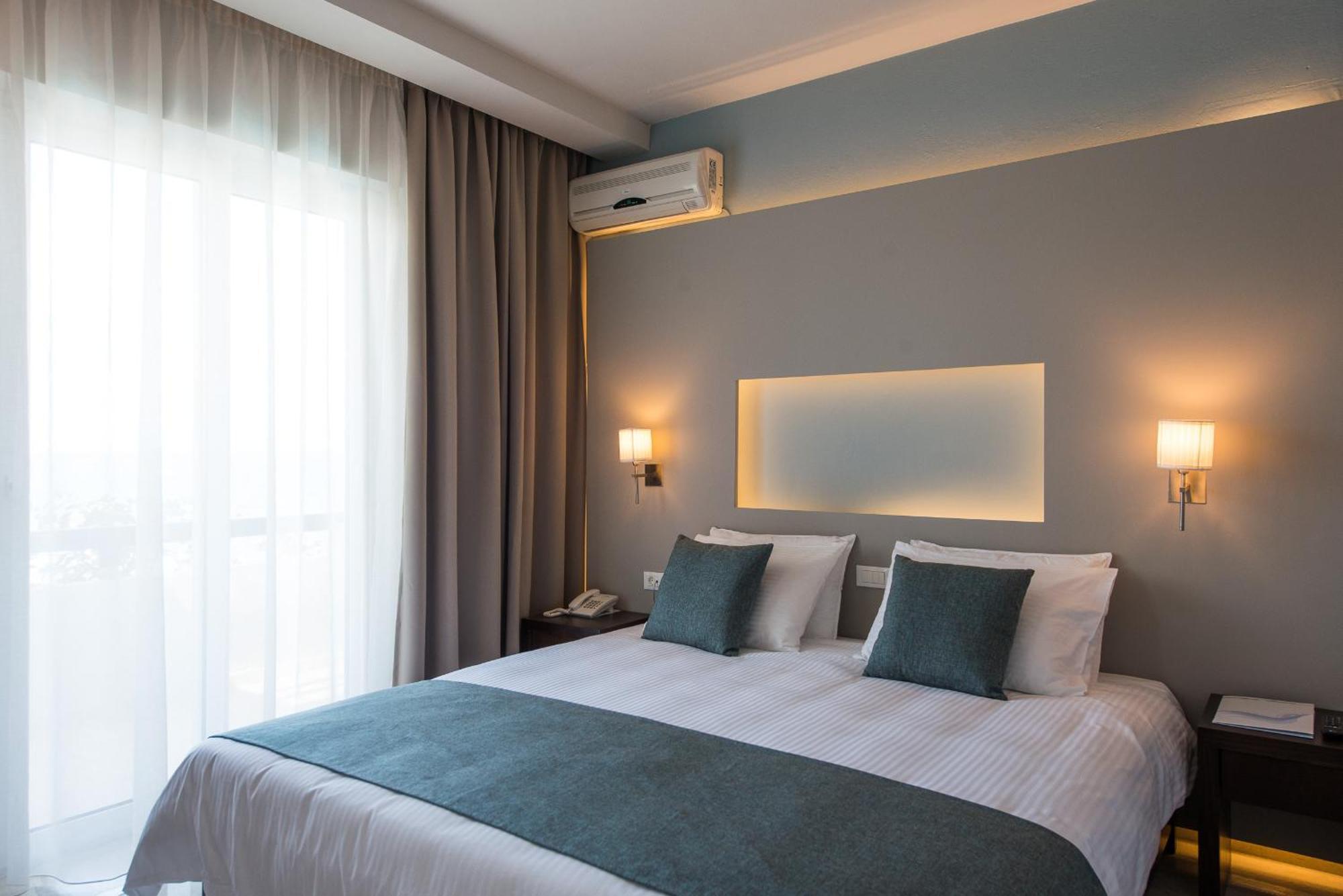 Apartament typu Suite z widokiem na ulicę