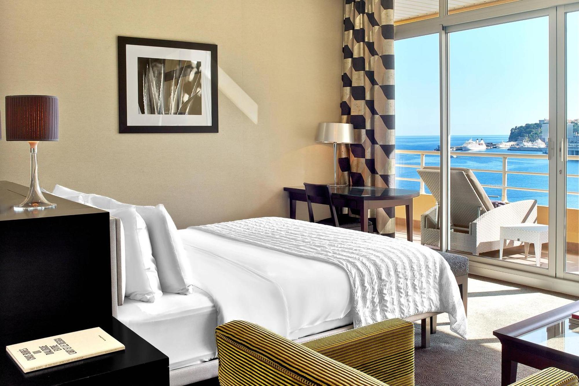 Junior Suite 1 King Sea view High floor Balcony