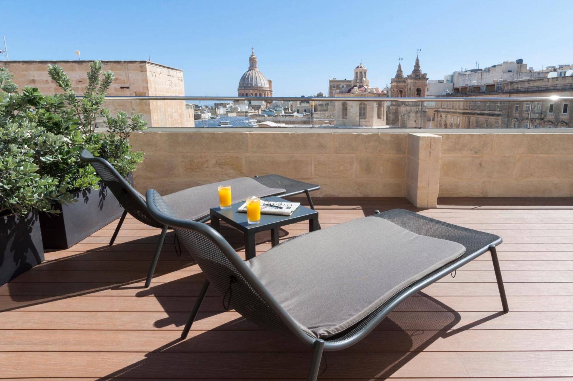 Executive Suite Terrace