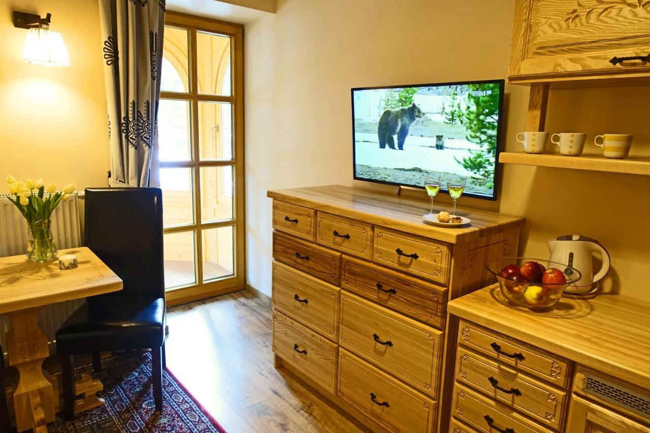 Twin Room,721272790:JPEG