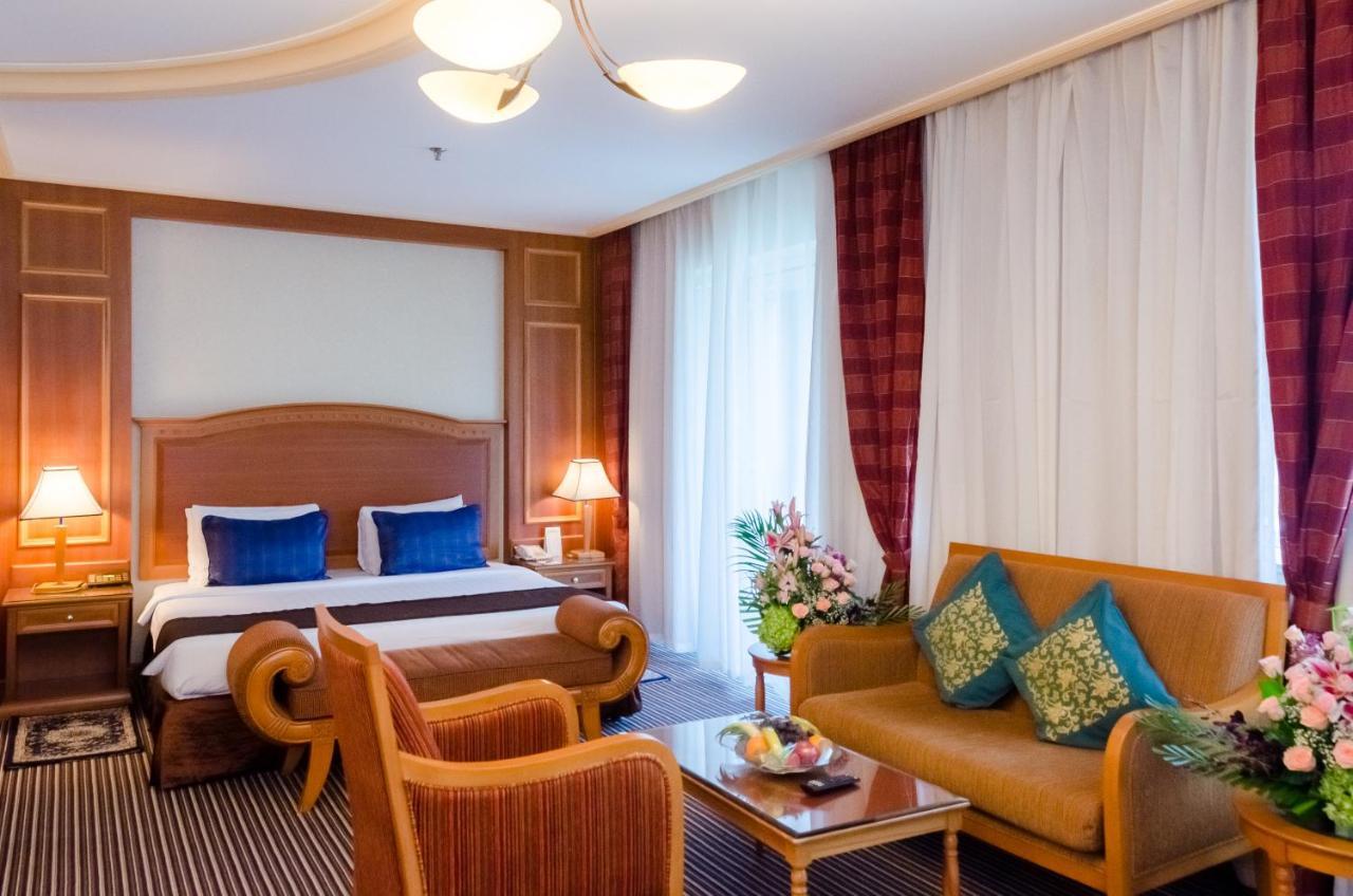 Avenue Suite