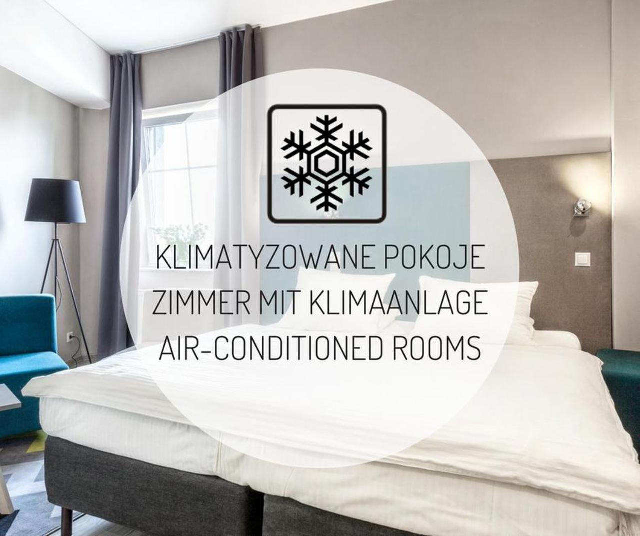 Standard Double or Twin Room,416224383:JPEG